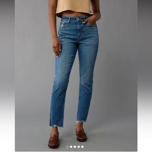American Eagle Curve Strigid Real Good High Waisted Distressed Ankle Mom Jean
